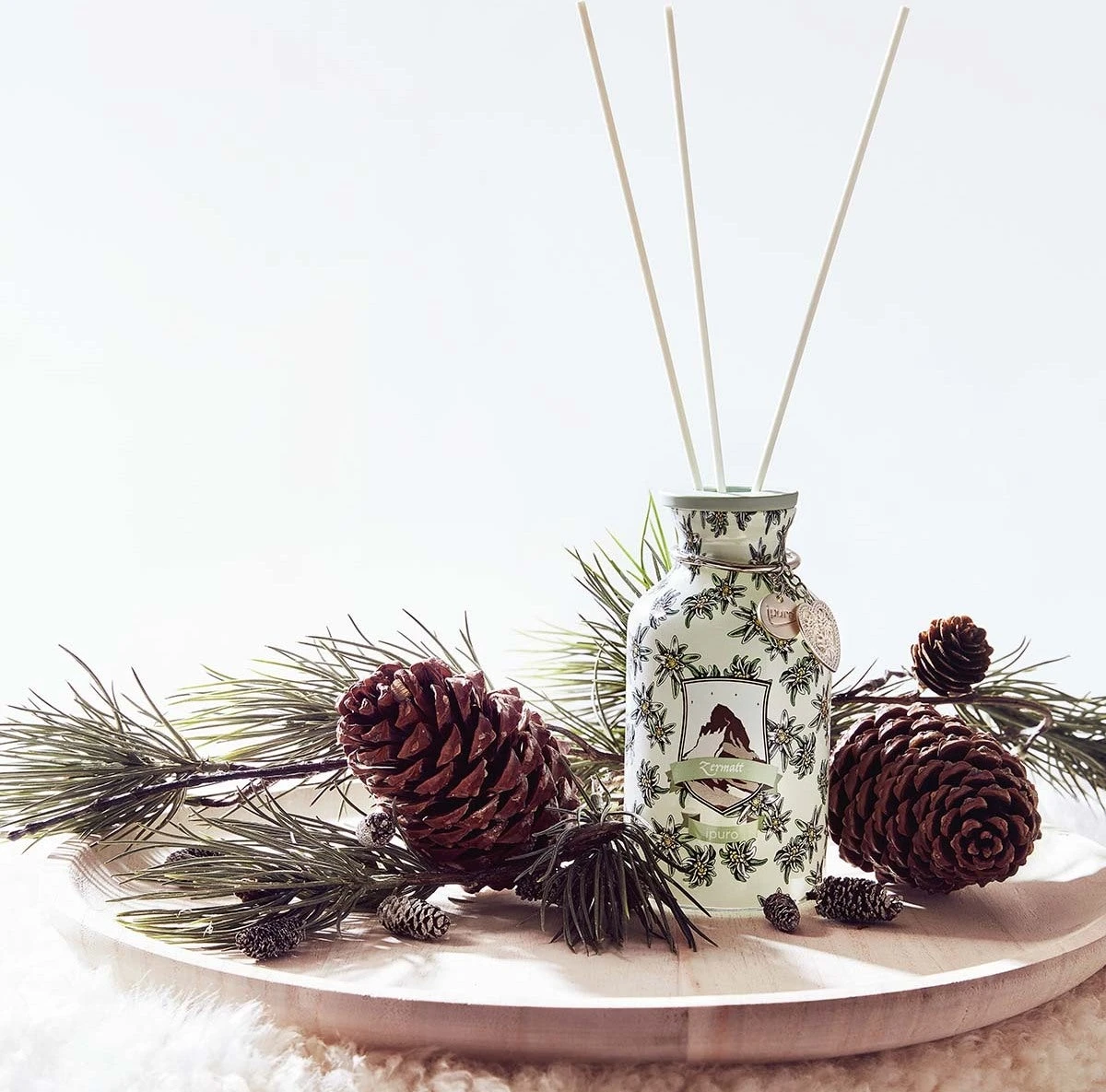 Ipuro Geurstokjes Winter Season Zermatt 240 Ml 4 Ipuro Geurstokjes Winter Season Zermatt 240 Ml - Afbeelding 4