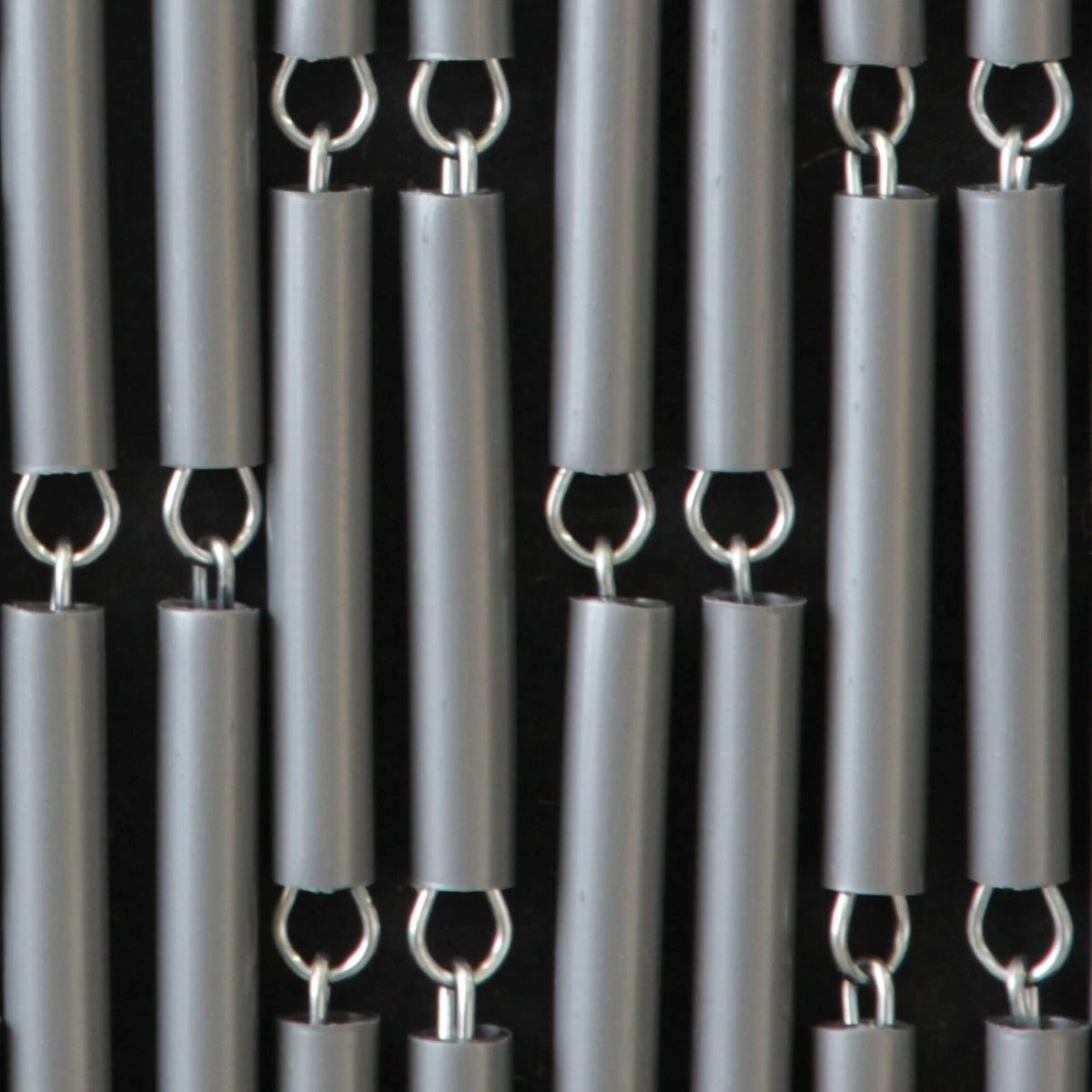 Sun-Arts Vliegengordijn Hulzen Zilver 100 X 1,3 X 232 Cm 2 Sun-Arts Vliegengordijn Hulzen Zilver 100 X 1,3 X 232 Cm - Afbeelding 2