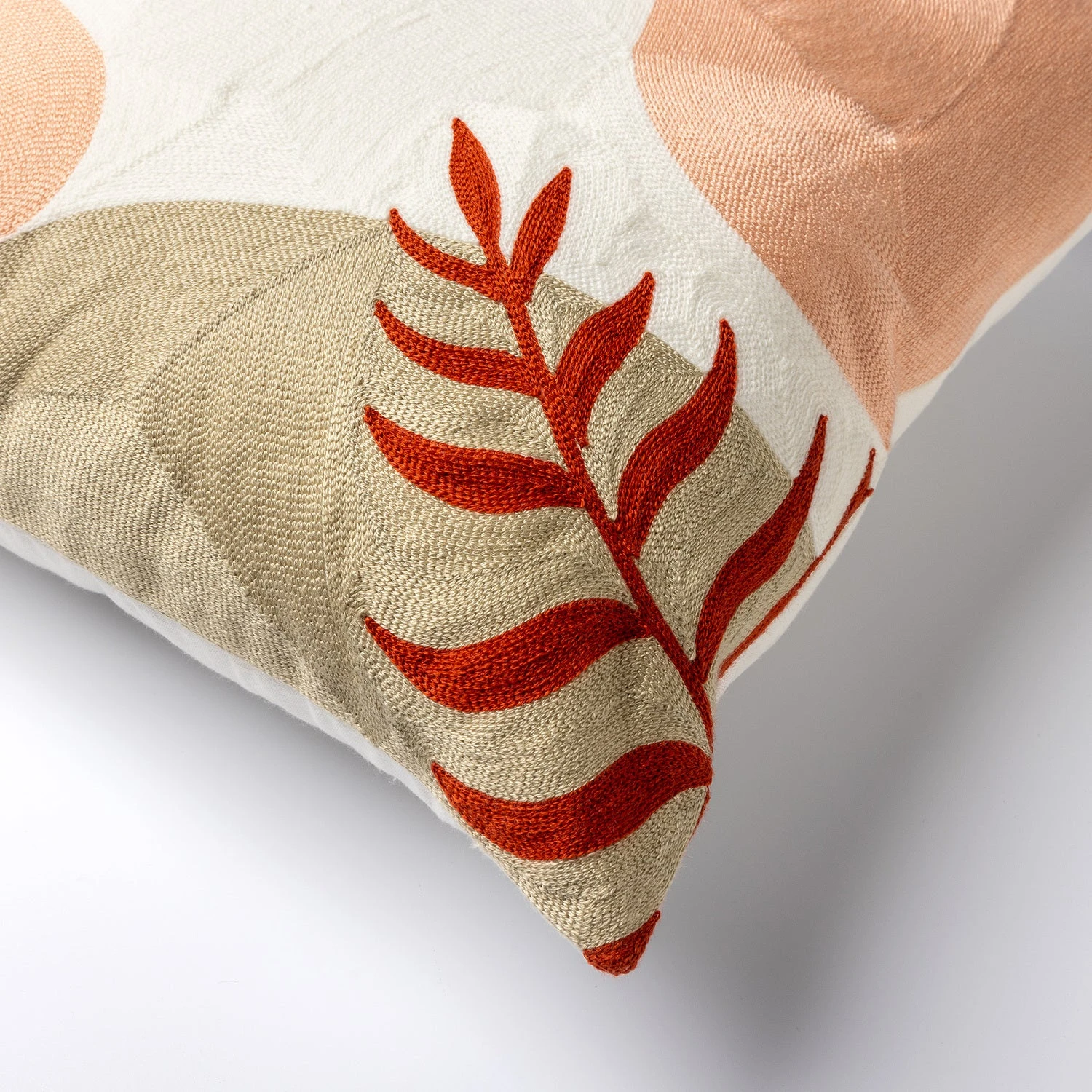 Dutch Decor Sierkussen Isla Bloemen Roze 45 X 45 X 10 Cm 3 Dutch Decor Sierkussen Isla Bloemen Roze 45 X 45 X 10 Cm - Afbeelding 3